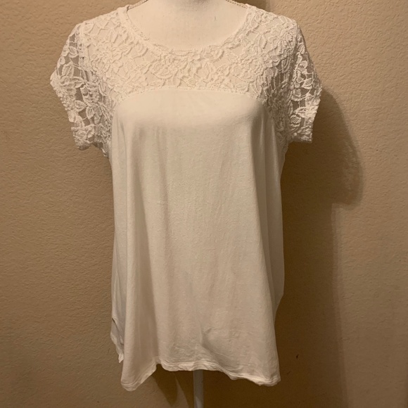 NWT Size Medium DKNY Jeans White Lace Tee Short Sleeve Top